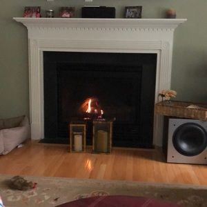 Meet your Posher, Crystal